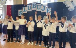 Ślubowanie i pasowanie na uczniów 